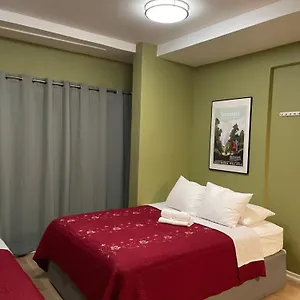  Habitación en casa particular Private W/ Private Full Bathroom & Wifi & Ac & Shared Kitchen In Angeles
